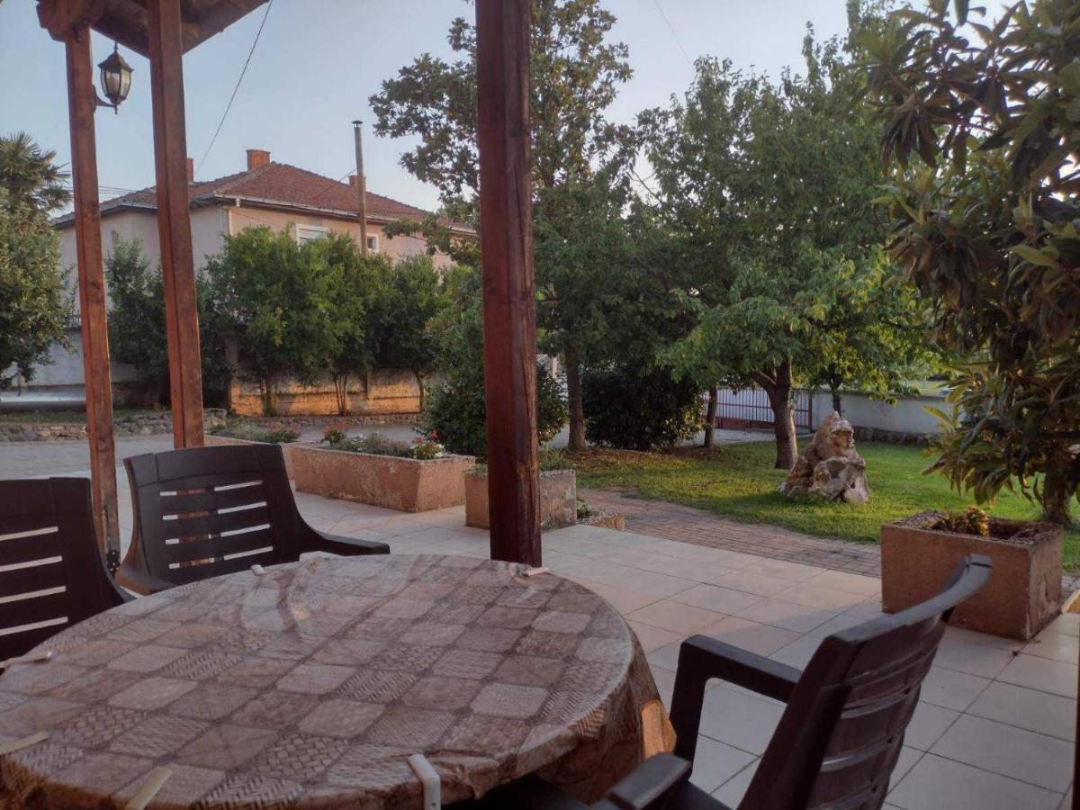 Shale Apartments And Rooms Gevgelija Eksteriør bilde