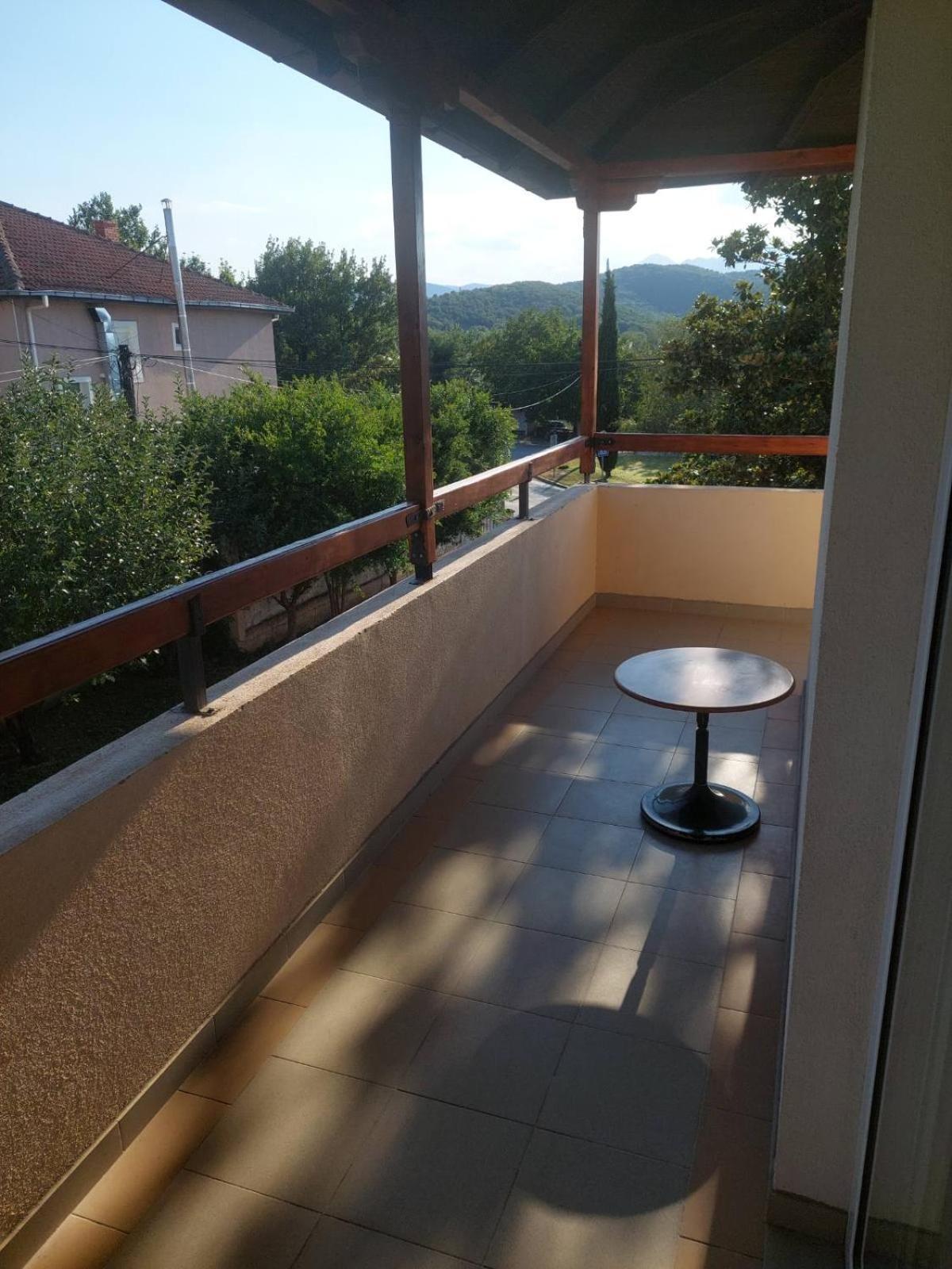 Shale Apartments And Rooms Gevgelija Eksteriør bilde